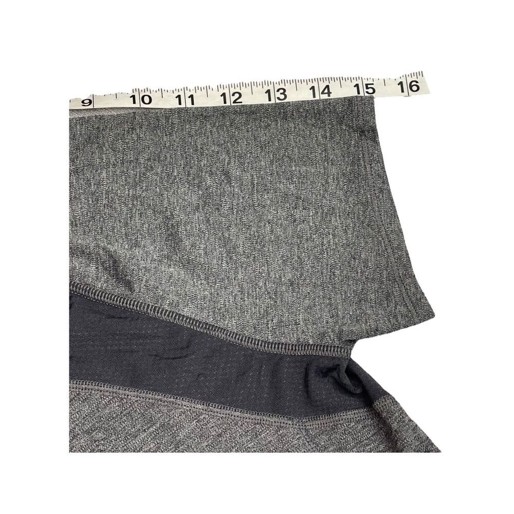 Old Navy Semi-Fitted Top Womens Heather Gray Polyester Raglan Sleeve Performance - Picture 6 of 7